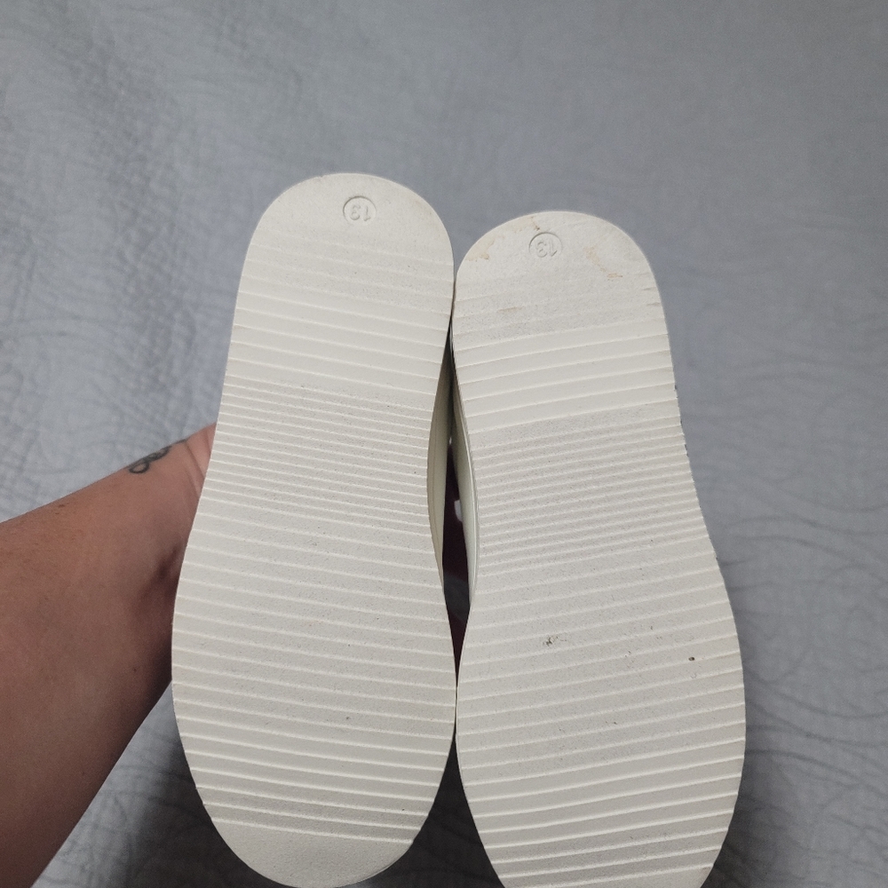 Disney Kids Sneakers - Cream with Mickey Mouse - Picture 5 of 6